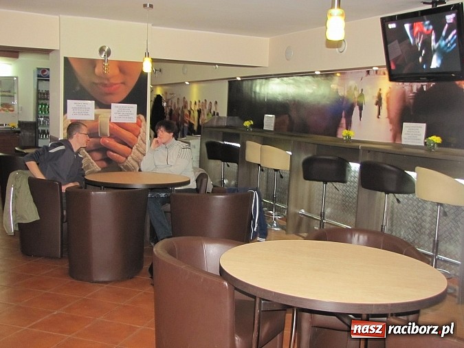 Zdjęcie w galerii na portalu naszraciborz.pl: Zgrana ekipa w 