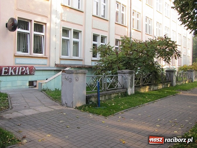 Zdjęcie w galerii na portalu naszraciborz.pl: Zgrana ekipa w 