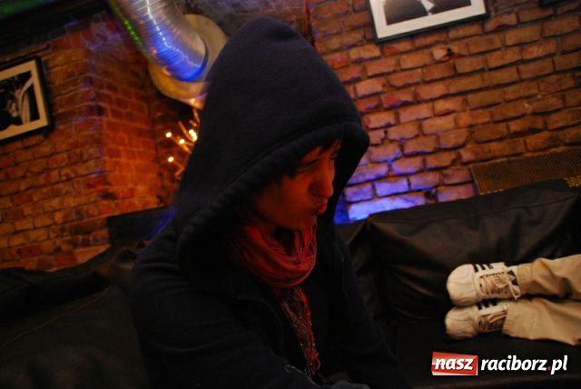 Zdjęcie w galerii na portalu naszraciborz.pl: Lustrator towarzyski wiadomości z regionu