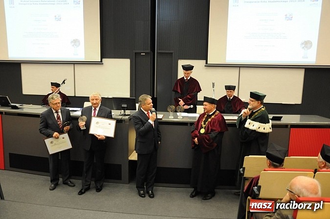 Zdjęcie w galerii na portalu naszraciborz.pl: Mocny raciborski akcent na inauguracji roku akademickiego w krakowskiej AGH wiadomości z regionu