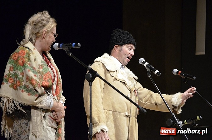 Zdjęcie w galerii na portalu naszraciborz.pl: Kabaret pod Wyrwigroszem bawił w RCK wiadomości z regionu