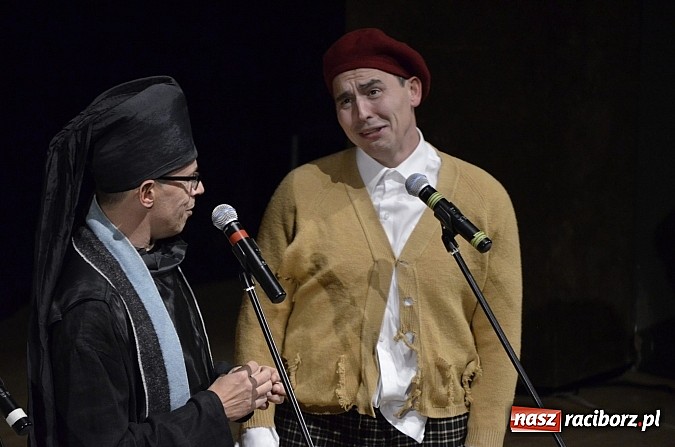 Zdjęcie w galerii na portalu naszraciborz.pl: Kabaret pod Wyrwigroszem bawił w RCK wiadomości z regionu