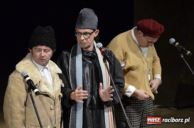 Zdjęcie w galerii na portalu naszraciborz.pl: Kabaret pod Wyrwigroszem bawił w RCK wiadomości z regionu