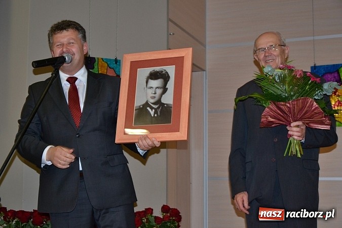 Zdjęcie w galerii na portalu naszraciborz.pl: Dzień Edukacji Narodowej w gminie Krzyżanowice wiadomości z regionu