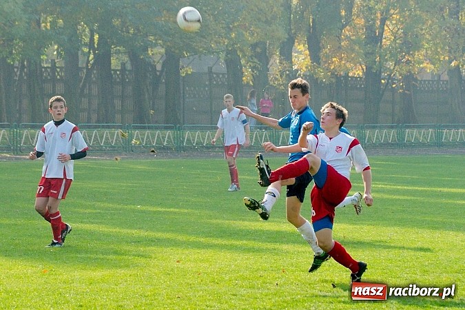 Zdjęcie w galerii na portalu naszraciborz.pl: Ikar Racibórz nie sprostał Gwarkowi Zabrze wiadomości z regionu
