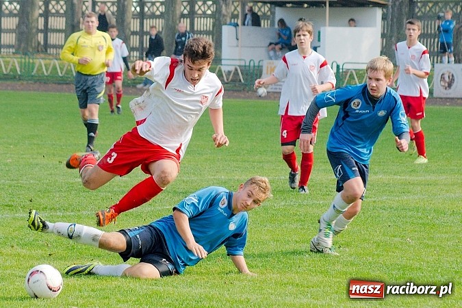 Zdjęcie w galerii na portalu naszraciborz.pl: Ikar Racibórz nie sprostał Gwarkowi Zabrze wiadomości z regionu