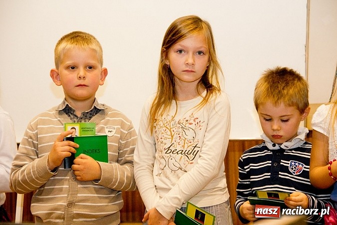 Zdjęcie w galerii na portalu naszraciborz.pl: Uniwersytet Pierwszego Wieku zainaugurował rok akademicki wiadomości z regionu