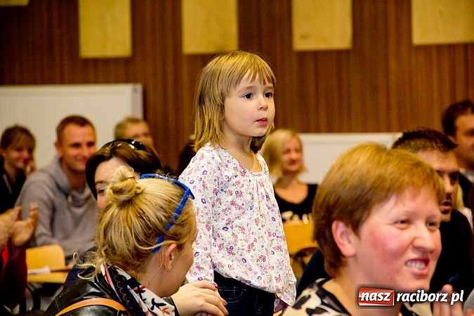 Zdjęcie w galerii na portalu naszraciborz.pl: Uniwersytet Pierwszego Wieku zainaugurował rok akademicki wiadomości z regionu