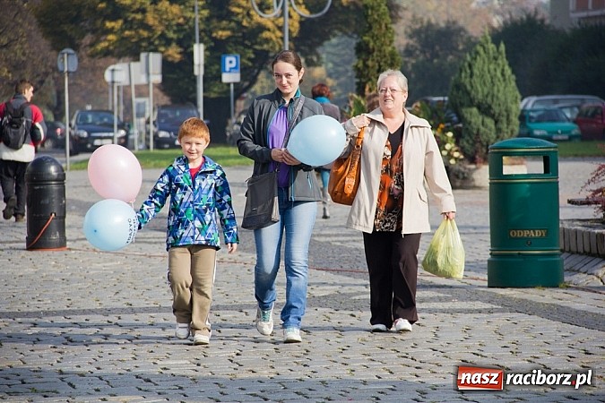 Zdjęcie w galerii na portalu naszraciborz.pl: 14. Marsz Nadziei przeszedł centrum Raciborza wiadomości z regionu