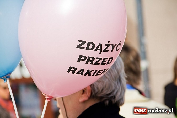 Zdjęcie w galerii na portalu naszraciborz.pl: 14. Marsz Nadziei przeszedł centrum Raciborza wiadomości z regionu