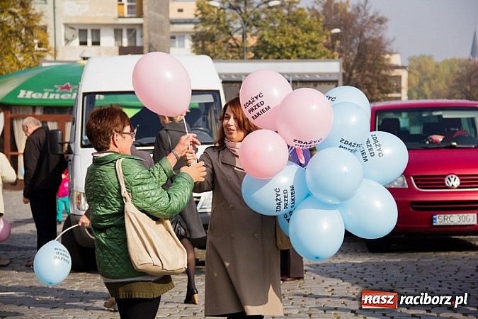 Zdjęcie w galerii na portalu naszraciborz.pl: 14. Marsz Nadziei przeszedł centrum Raciborza wiadomości z regionu