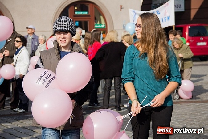 Zdjęcie w galerii na portalu naszraciborz.pl: 14. Marsz Nadziei przeszedł centrum Raciborza wiadomości z regionu