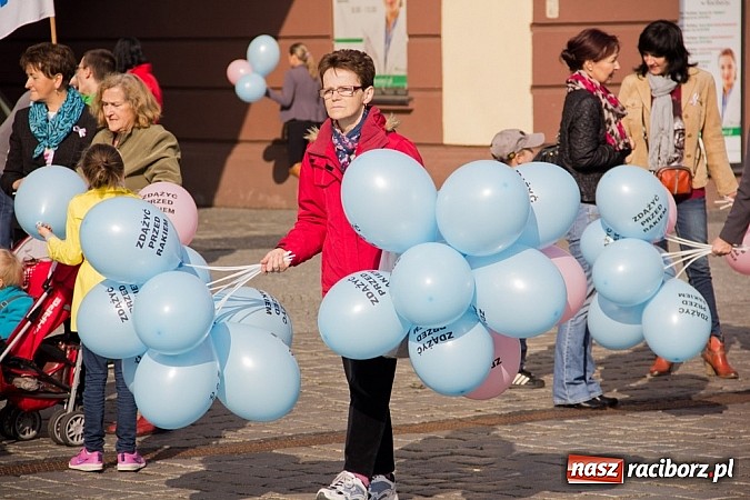 Zdjęcie w galerii na portalu naszraciborz.pl: 14. Marsz Nadziei przeszedł centrum Raciborza wiadomości z regionu