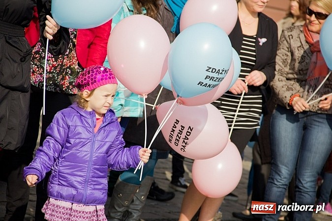 Zdjęcie w galerii na portalu naszraciborz.pl: 14. Marsz Nadziei przeszedł centrum Raciborza wiadomości z regionu