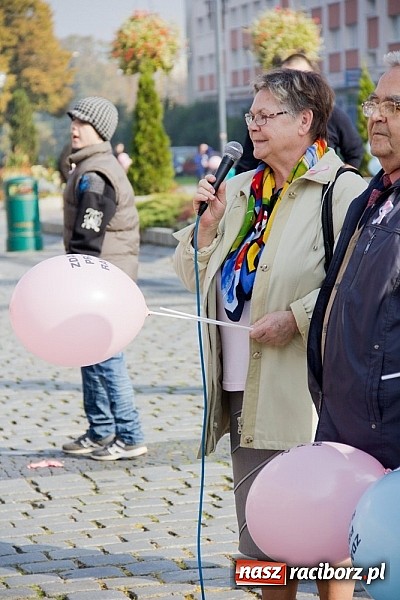 Zdjęcie w galerii na portalu naszraciborz.pl: 14. Marsz Nadziei przeszedł centrum Raciborza wiadomości z regionu