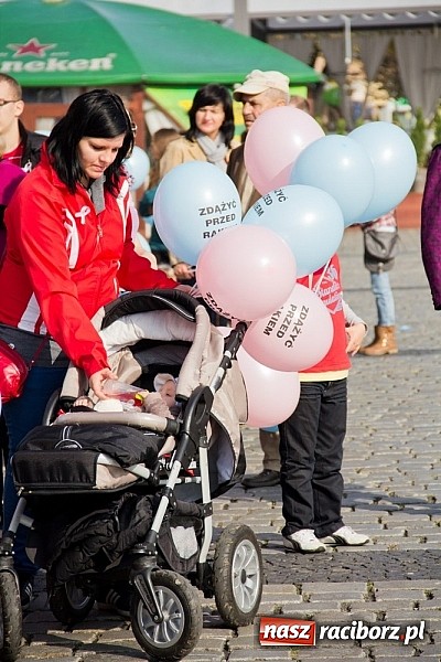 Zdjęcie w galerii na portalu naszraciborz.pl: 14. Marsz Nadziei przeszedł centrum Raciborza wiadomości z regionu