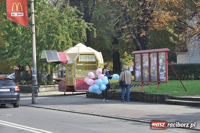 Zdjęcie w galerii na portalu naszraciborz.pl: 14. Marsz Nadziei przeszedł centrum Raciborza wiadomości z regionu
