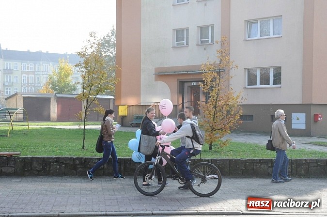 Zdjęcie w galerii na portalu naszraciborz.pl: 14. Marsz Nadziei przeszedł centrum Raciborza wiadomości z regionu