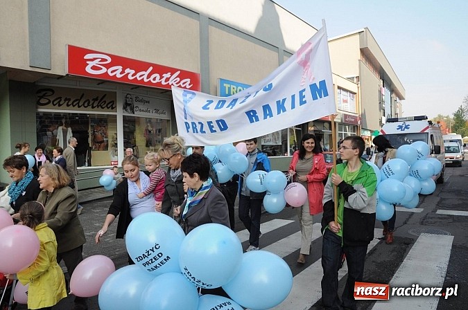 Zdjęcie w galerii na portalu naszraciborz.pl: 14. Marsz Nadziei przeszedł centrum Raciborza wiadomości z regionu