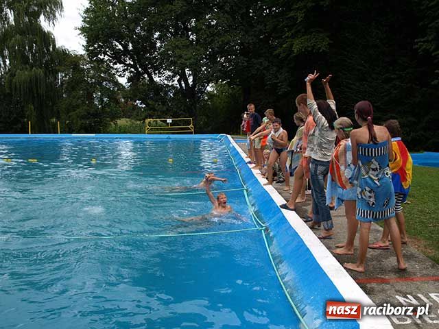 Zdjęcie w galerii na portalu naszraciborz.pl: Zawody pływackie w Tworkowie wiadomości z regionu