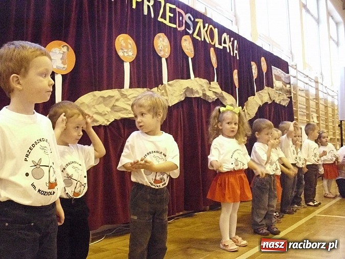 Zdjęcie w galerii na portalu naszraciborz.pl: Bezpieczny przedszkolak - piknik rodzinny w Markowicach wiadomości z regionu