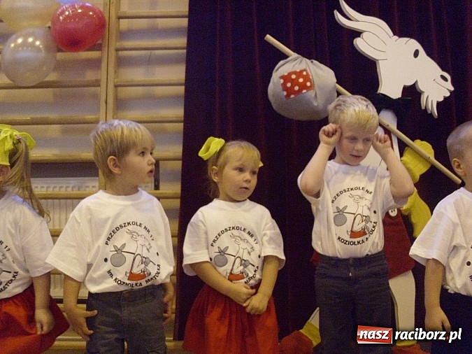 Zdjęcie w galerii na portalu naszraciborz.pl: Bezpieczny przedszkolak - piknik rodzinny w Markowicach wiadomości z regionu