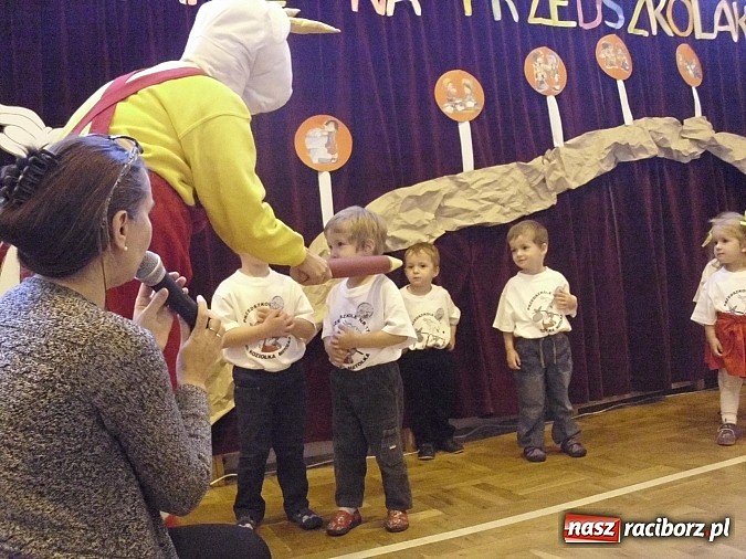 Zdjęcie w galerii na portalu naszraciborz.pl: Bezpieczny przedszkolak - piknik rodzinny w Markowicach wiadomości z regionu