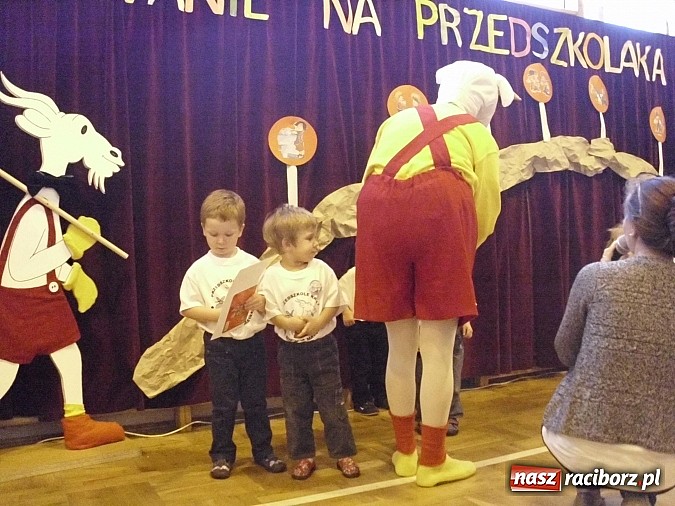 Zdjęcie w galerii na portalu naszraciborz.pl: Bezpieczny przedszkolak - piknik rodzinny w Markowicach wiadomości z regionu