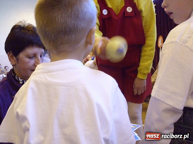 Zdjęcie w galerii na portalu naszraciborz.pl: Bezpieczny przedszkolak - piknik rodzinny w Markowicach wiadomości z regionu