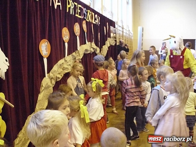 Zdjęcie w galerii na portalu naszraciborz.pl: Bezpieczny przedszkolak - piknik rodzinny w Markowicach wiadomości z regionu