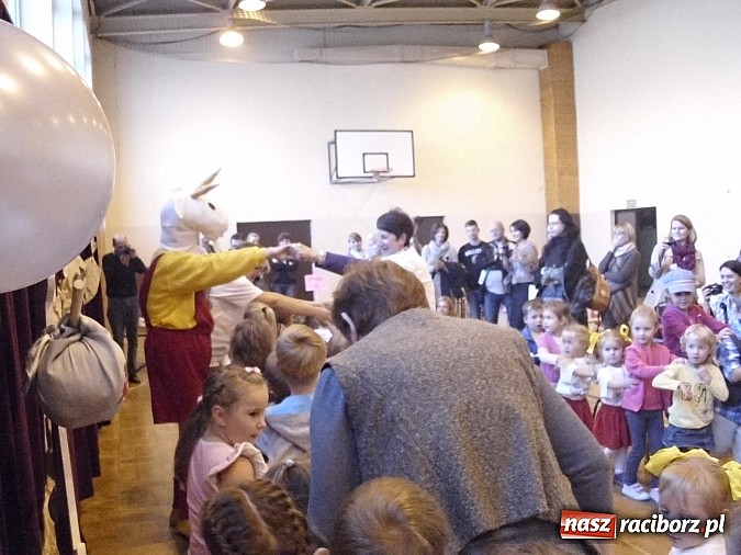 Zdjęcie w galerii na portalu naszraciborz.pl: Bezpieczny przedszkolak - piknik rodzinny w Markowicach wiadomości z regionu