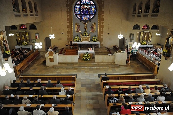 Zdjęcie w galerii na portalu naszraciborz.pl: Ocice wspominały dziś swoich dwóch wielkich kapłanów wiadomości z regionu