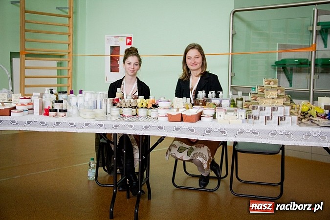 Zdjęcie w galerii na portalu naszraciborz.pl: Ruszył III Raciborski Festiwal Fitness wiadomości z regionu