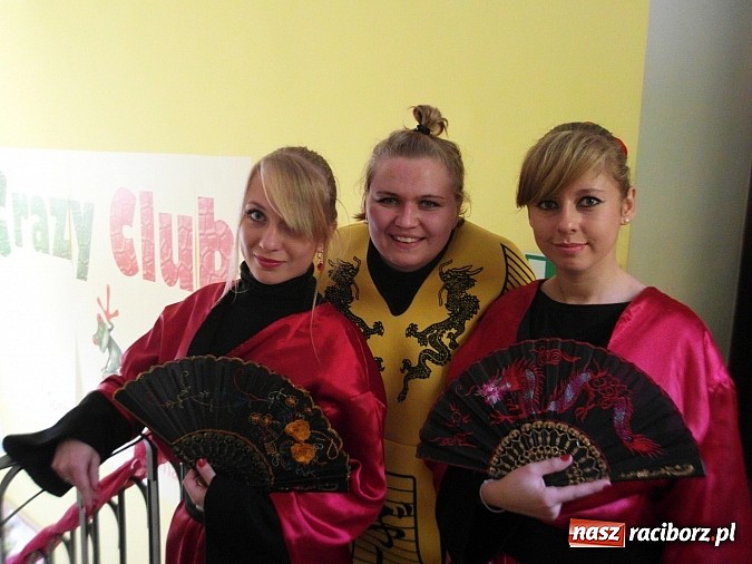 Zdjęcie w galerii na portalu naszraciborz.pl: Dalekowschodni bieg w japonkach w sercu Raciborza wiadomości z regionu