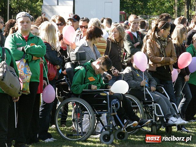 Zdjęcie w galerii na portalu naszraciborz.pl: Igrzyska Sport ku Radości rozpoczęły Juwenalia 2009 wiadomości z regionu
