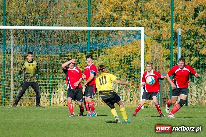Zdjęcie w galerii na portalu naszraciborz.pl: Borucin zagrał słabo, mimo to wygrał. Po raz kolejny w tym sezonie wiadomości z regionu