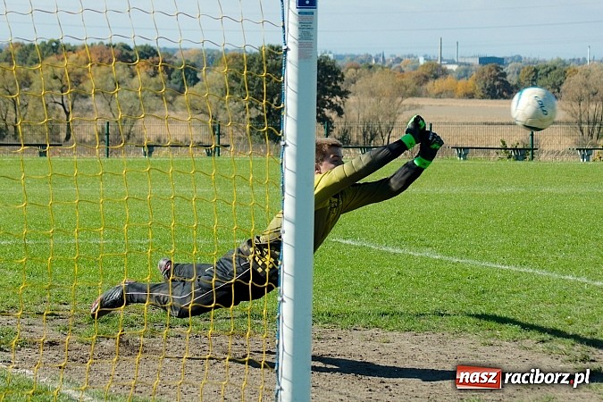 Zdjęcie w galerii na portalu naszraciborz.pl: Borucin zagrał słabo, mimo to wygrał. Po raz kolejny w tym sezonie wiadomości z regionu