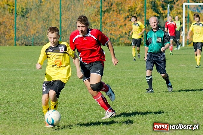 Zdjęcie w galerii na portalu naszraciborz.pl: Borucin zagrał słabo, mimo to wygrał. Po raz kolejny w tym sezonie wiadomości z regionu
