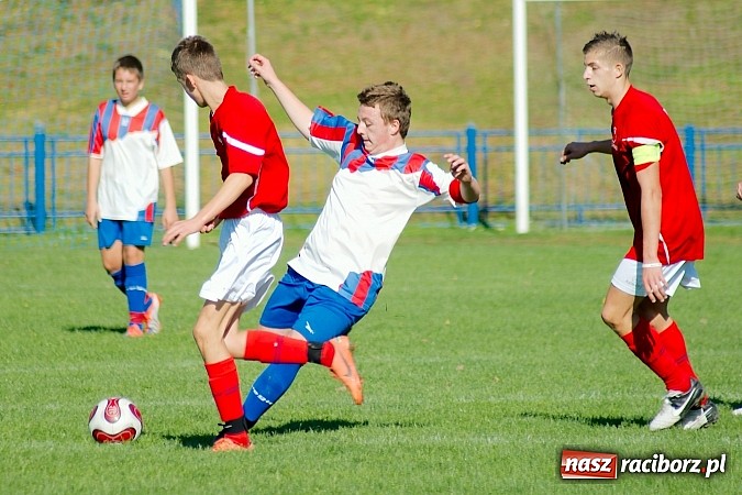 Zdjęcie w galerii na portalu naszraciborz.pl: Siedemnaście bramek przy Srebrnej. Juniorzy Unii nie dali szans graczom Cyprzanowa wiadomości z regionu