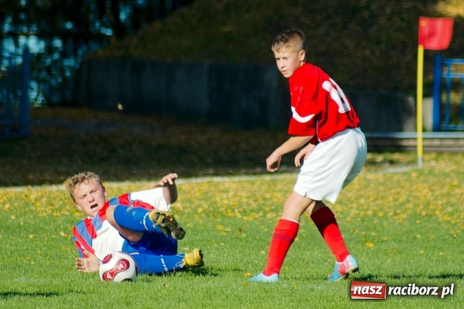 Zdjęcie w galerii na portalu naszraciborz.pl: Siedemnaście bramek przy Srebrnej. Juniorzy Unii nie dali szans graczom Cyprzanowa wiadomości z regionu