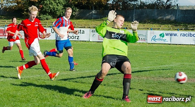 Zdjęcie w galerii na portalu naszraciborz.pl: Siedemnaście bramek przy Srebrnej. Juniorzy Unii nie dali szans graczom Cyprzanowa wiadomości z regionu
