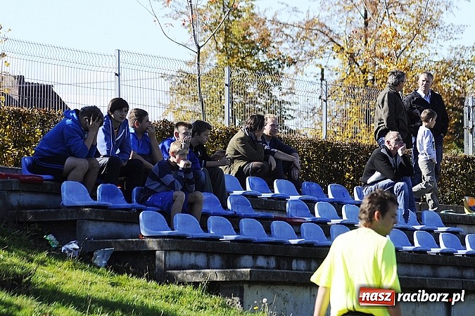 Zdjęcie w galerii na portalu naszraciborz.pl: Porażka Unii w końcówce spotkania wiadomości z regionu
