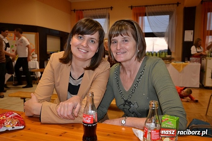 Zdjęcie w galerii na portalu naszraciborz.pl: W Roszkowie zorganizowali Oktoberfest wiadomości z regionu