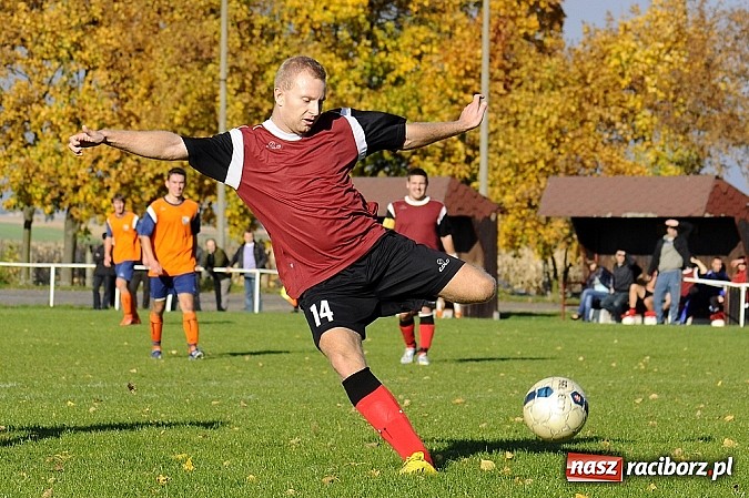 Zdjęcie w galerii na portalu naszraciborz.pl: Start rozniósł Gamów. Pięć trafień Dawida Węgrzyna wiadomości z regionu
