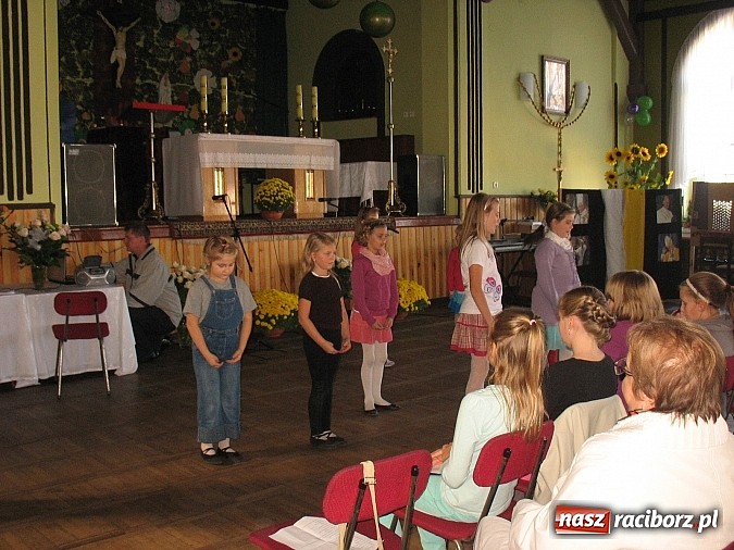 Zdjęcie w galerii na portalu naszraciborz.pl: Konkurs wiedzy o bł. Janie Pawle II z XIII Dnia Papieskiego wiadomości z regionu