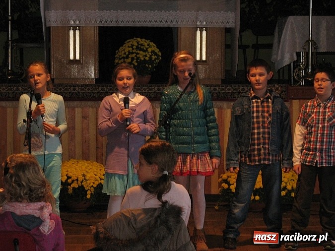 Zdjęcie w galerii na portalu naszraciborz.pl: Konkurs wiedzy o bł. Janie Pawle II z XIII Dnia Papieskiego wiadomości z regionu