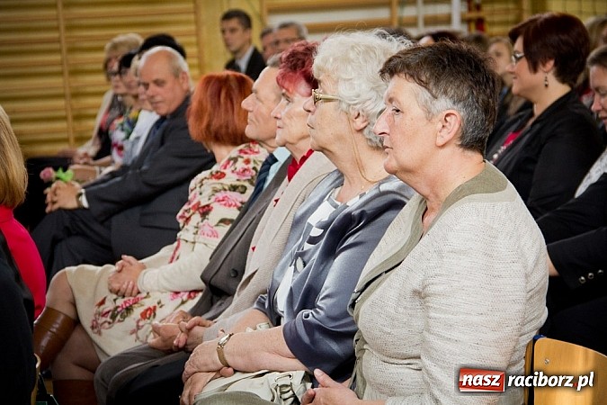 Zdjęcie w galerii na portalu naszraciborz.pl: 25 nauczycieli wyróżnionych przez starostę wiadomości z regionu
