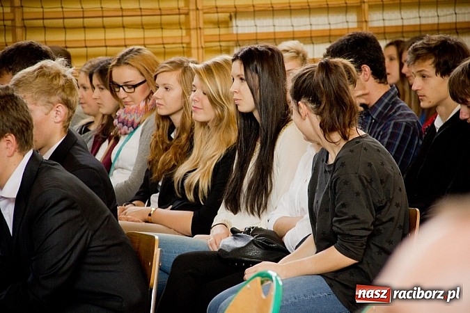 Zdjęcie w galerii na portalu naszraciborz.pl: 25 nauczycieli wyróżnionych przez starostę wiadomości z regionu