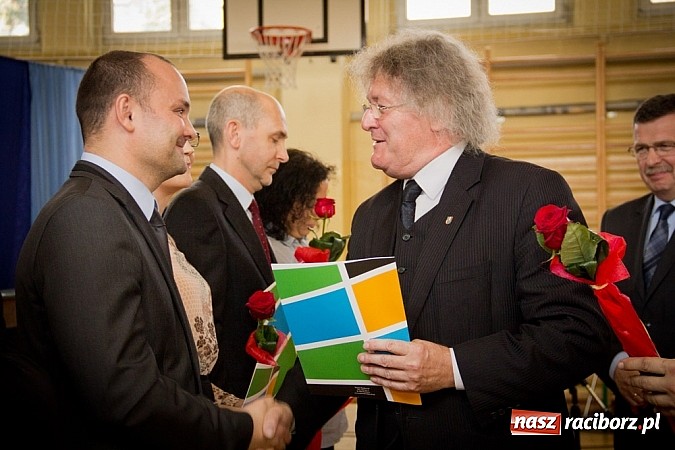 Zdjęcie w galerii na portalu naszraciborz.pl: 25 nauczycieli wyróżnionych przez starostę wiadomości z regionu