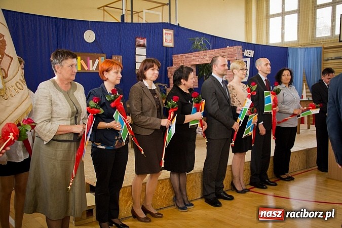 Zdjęcie w galerii na portalu naszraciborz.pl: 25 nauczycieli wyróżnionych przez starostę wiadomości z regionu
